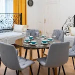 וילה Historic Palace In Main Square-unirii Plazza קלוז'-נאפוקה