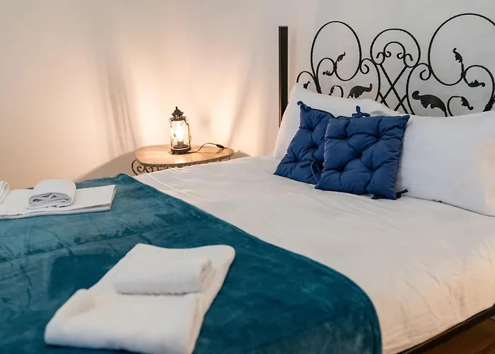 Villa Historic Palace In Main Square-unirii Plazza