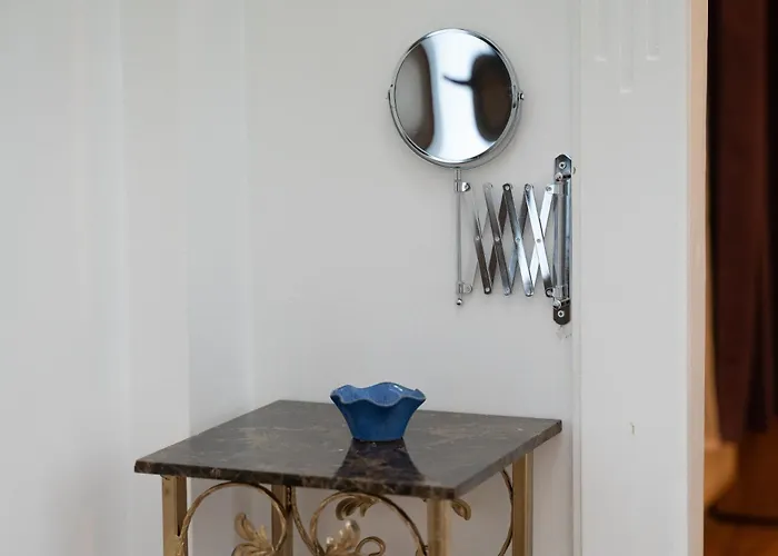 Villa Historic Palace In Main Square-unirii Plazza