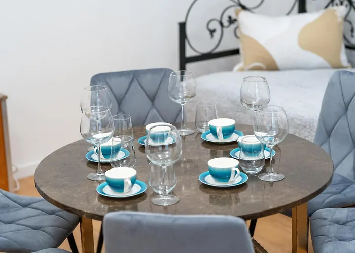 Historic Palace In Main Square-unirii Plazza