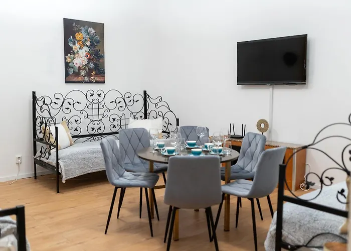 Villa Historic Palace In Main Square-unirii Plazza *